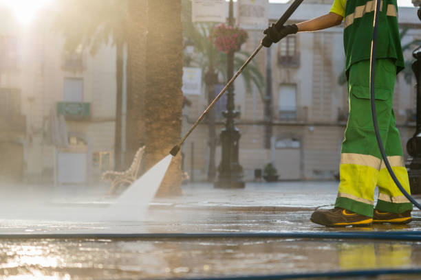 Best Patio and Deck Pressure Washing  in Collinsville, TX